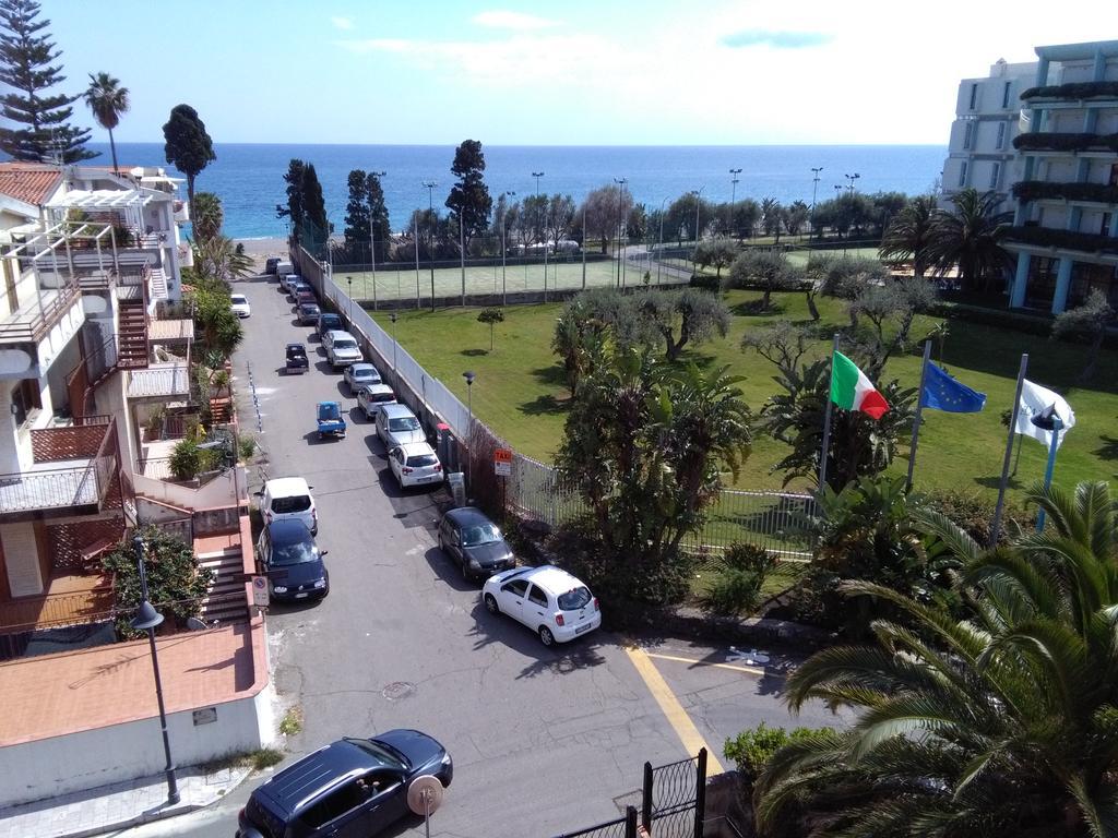 Holiday Home Recanati Giardini-Naxos Extérieur photo